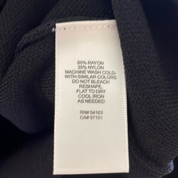 Eliza J Bell Sleeve Knit Sweater Size L - Picture 8 of 8